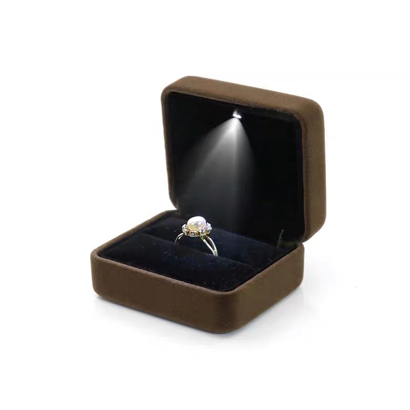 LED light velvet ring box